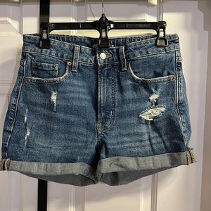 Old Navy OG shorts size 4. Like new!